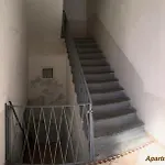 Ancient Courtyard Bonanomi In Historic Centre Apartment Como