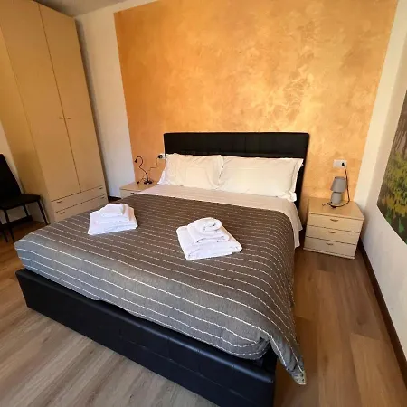 Appartamento Ancient Courtyard Bonanomi In Historic Centre *