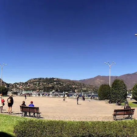 Ancient Courtyard Bonanomi In Historic Centre Διαμέρισμα *