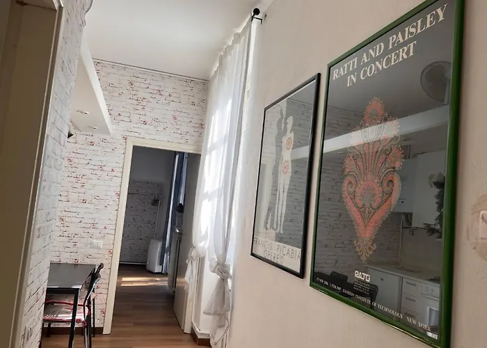 Ancient Courtyard Bonanomi In Historic Centre Apartamento Como