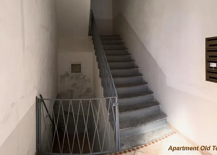 Ancient Courtyard Bonanomi In Historic Centre Apartamento Como