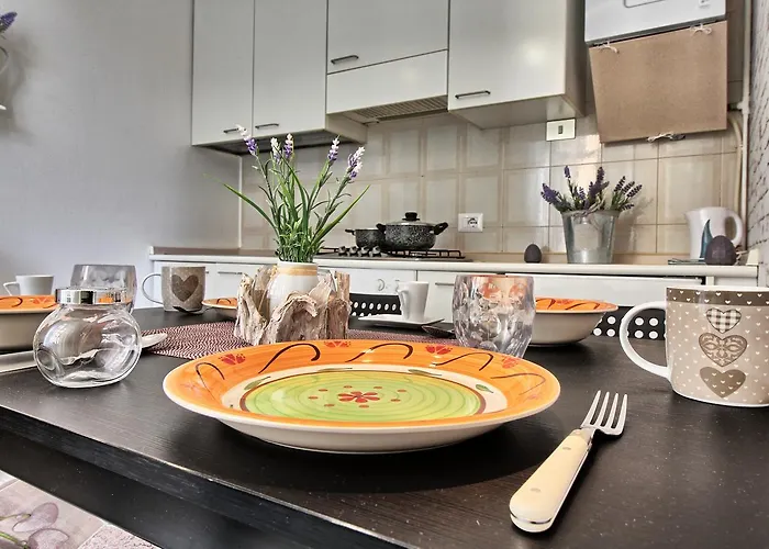 Ancient Courtyard Bonanomi In Historic Centre Apartamento