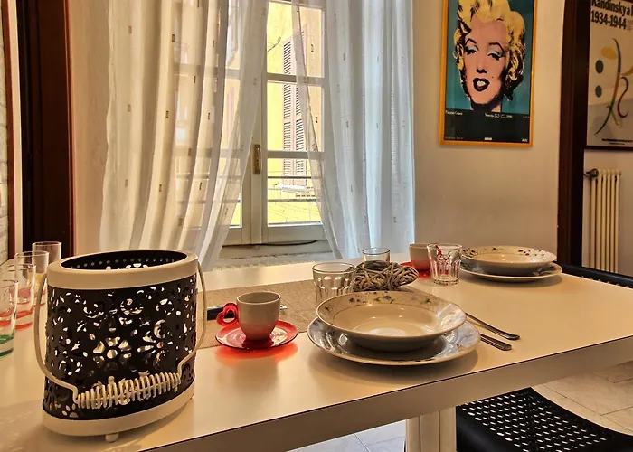 Apartamento Ancient Courtyard Bonanomi In Historic Centre *