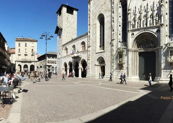 Ancient Courtyard Bonanomi In Historic Centre Apartamento *