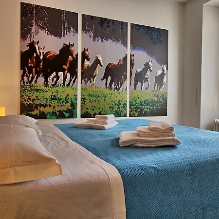 Appartement Ancient Courtyard Bonanomi In Historic Centre *